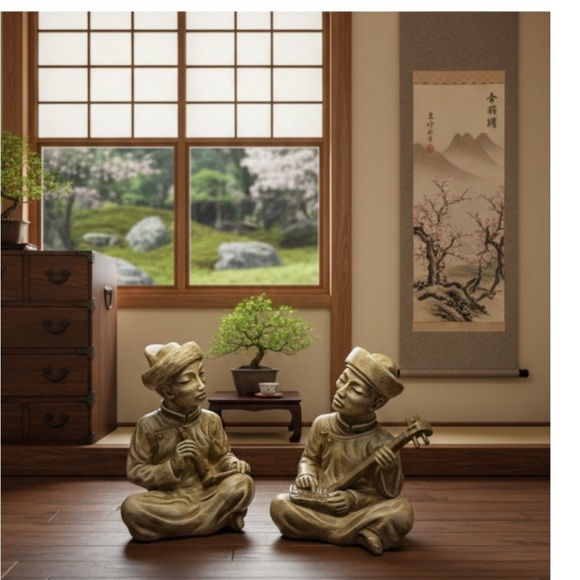 Vintage Elegant Ceramic Figurine Set in Gray - Picture 1 of 15